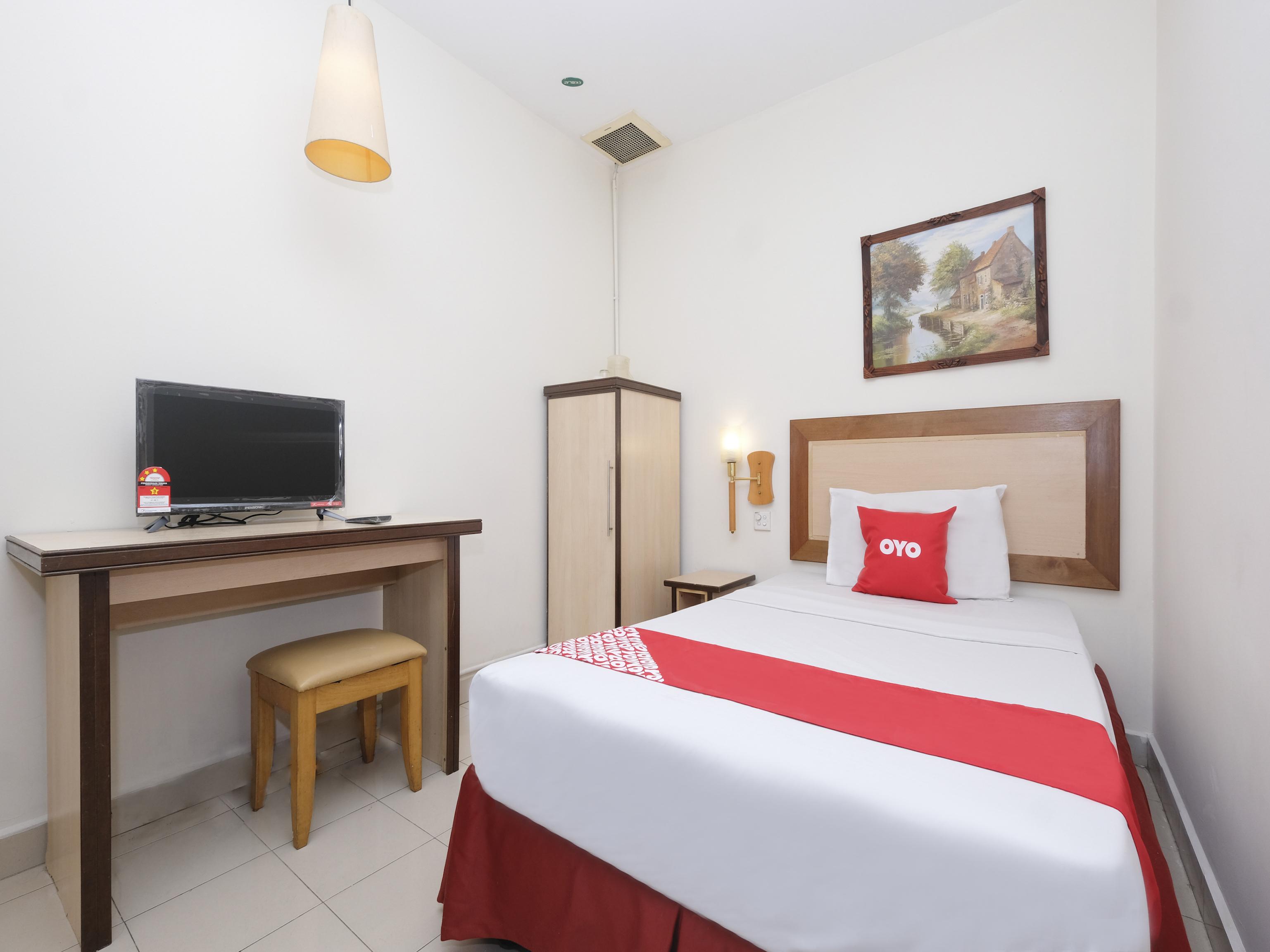 Hotel Sri Sutra - Sungai Buloh Петалинг-Джая Экстерьер фото
