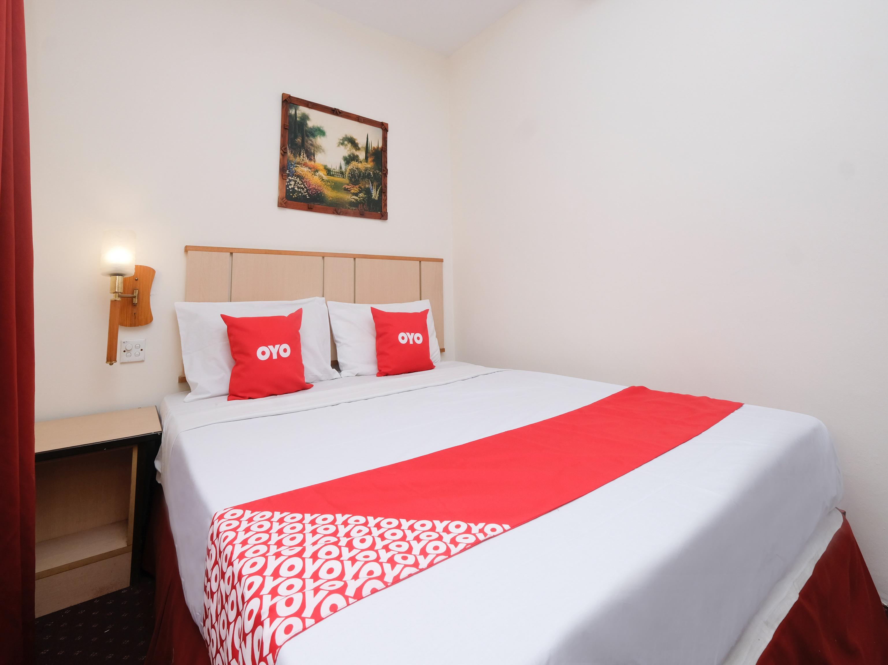 Hotel Sri Sutra - Sungai Buloh Петалинг-Джая Экстерьер фото