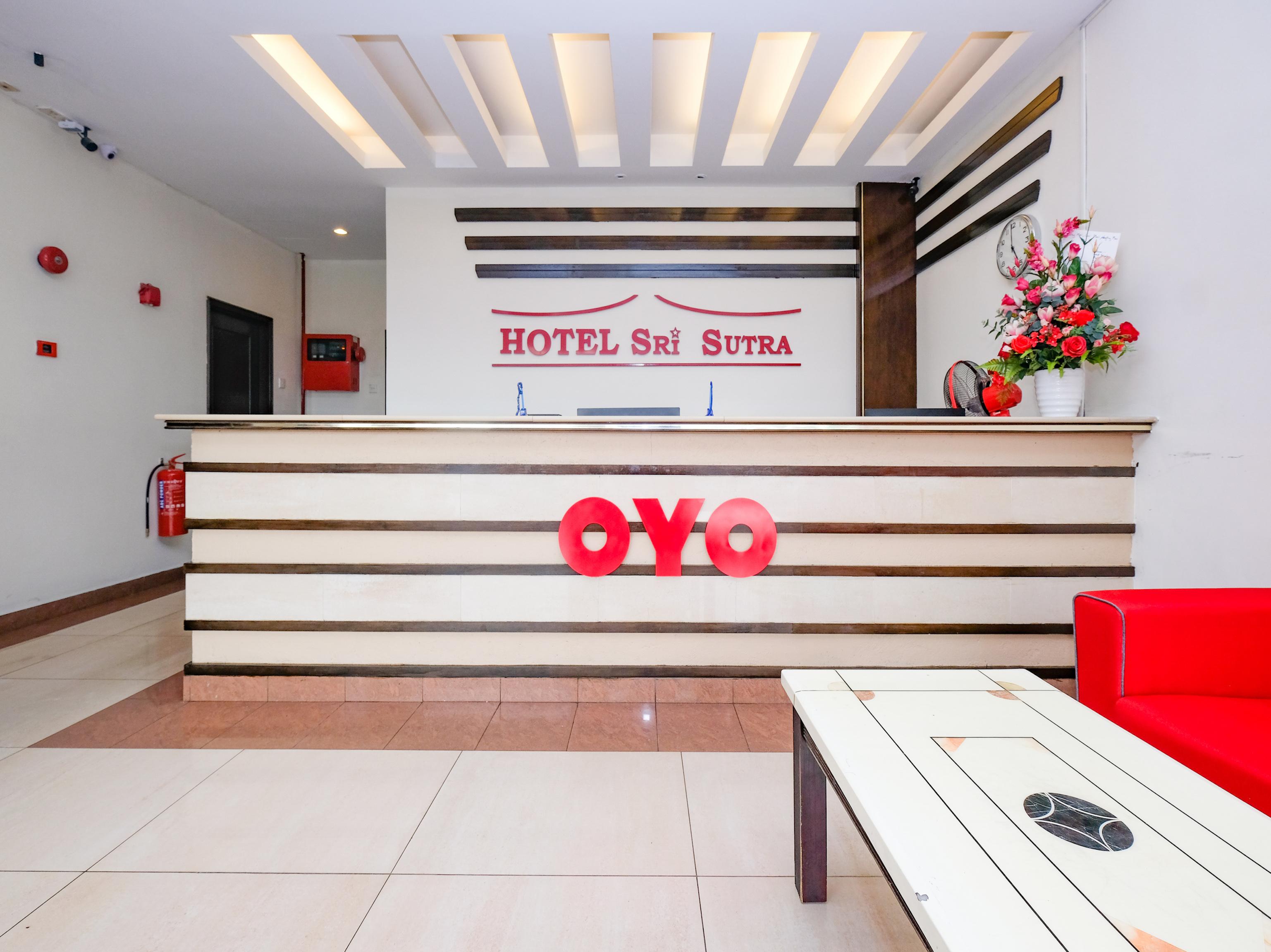 Hotel Sri Sutra - Sungai Buloh Петалинг-Джая Экстерьер фото